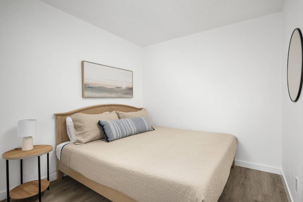 Ocean Rogue Inn Unit 12 Rockaway Beach Buitenkant foto